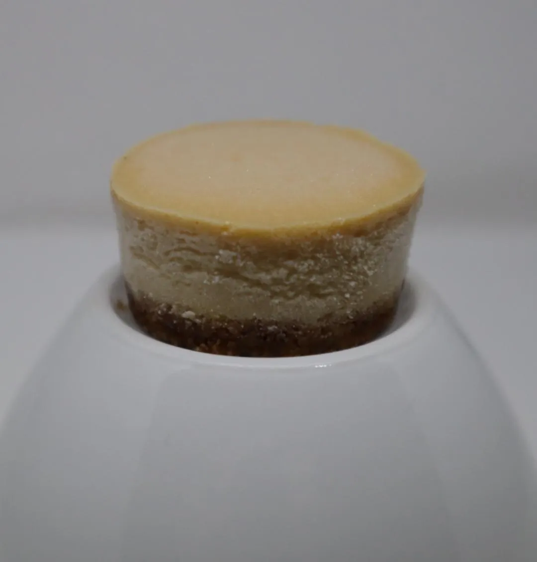Cheesecake Mini — Dates (6 pcs)