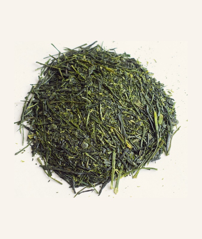 Deep-steamed sencha leaves